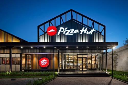image Syarat Daftar dan Gaji Pizza Hut Terbaru